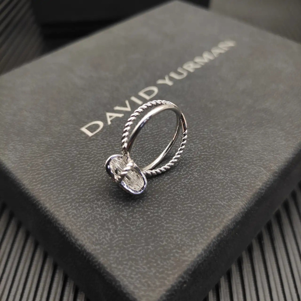 David Yurman hexagonal white diamond ring - Picture 5 of 5